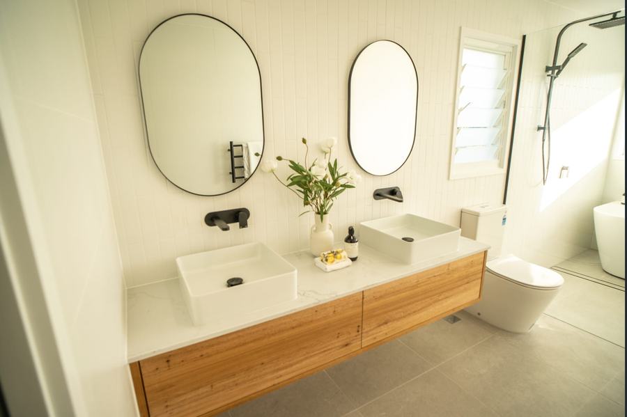 Custom home bathroom